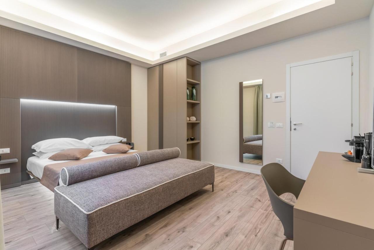 Deluxe Double Room Extra Bed